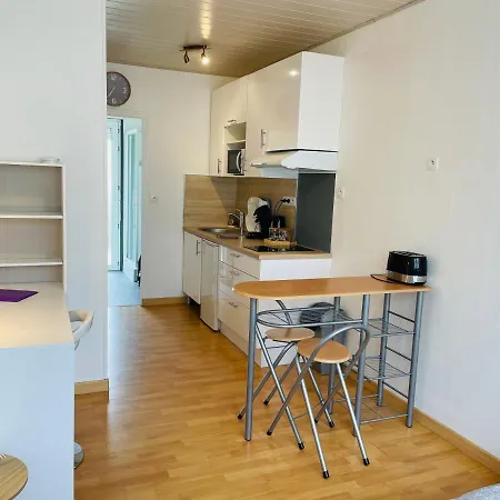 Avec La Fibre Et Jardin, Au Coeur De Apartment Lorient